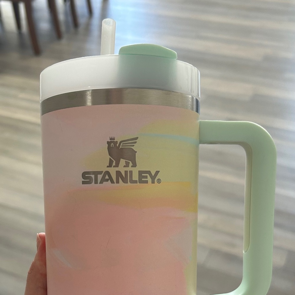 Pastel/Lover Colored Stanley